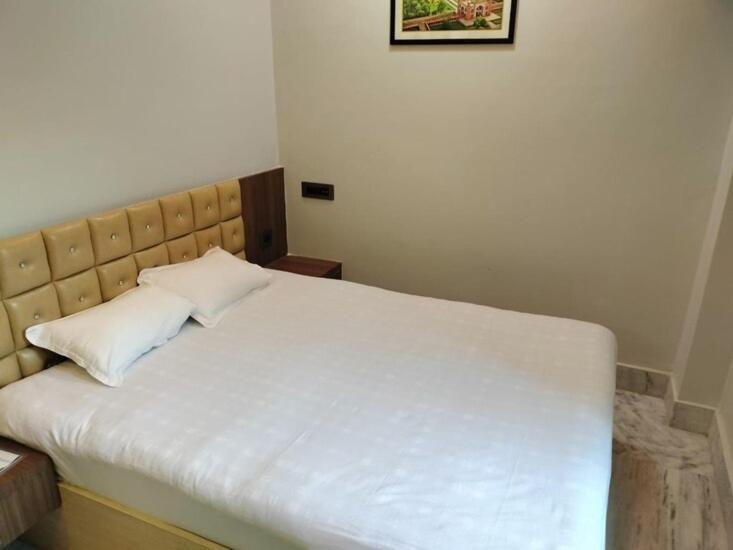 Hotel Epar Bangla Agartala Buitenkant foto